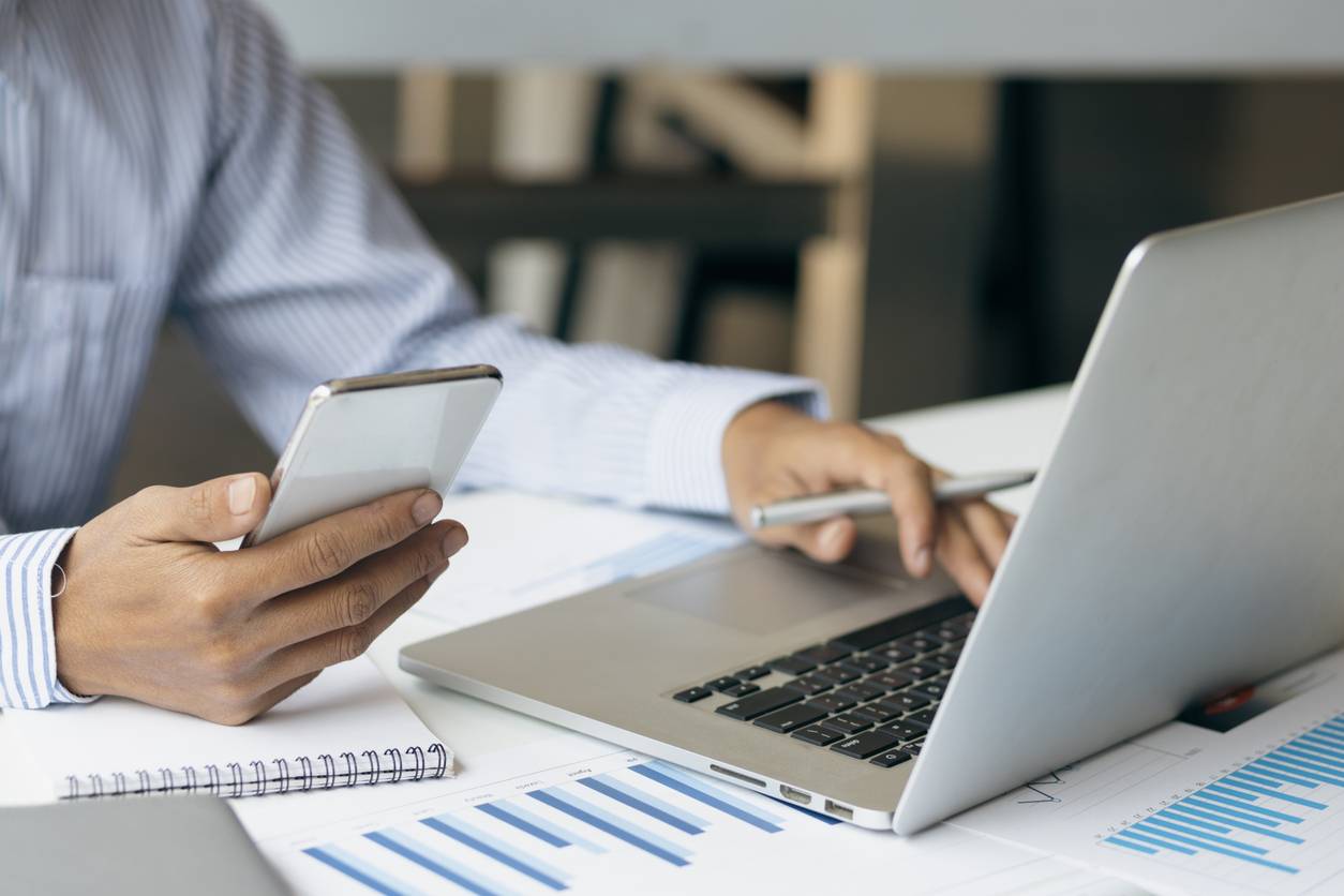 comptable logiciel outil digital numérique gestion budget trésorerie